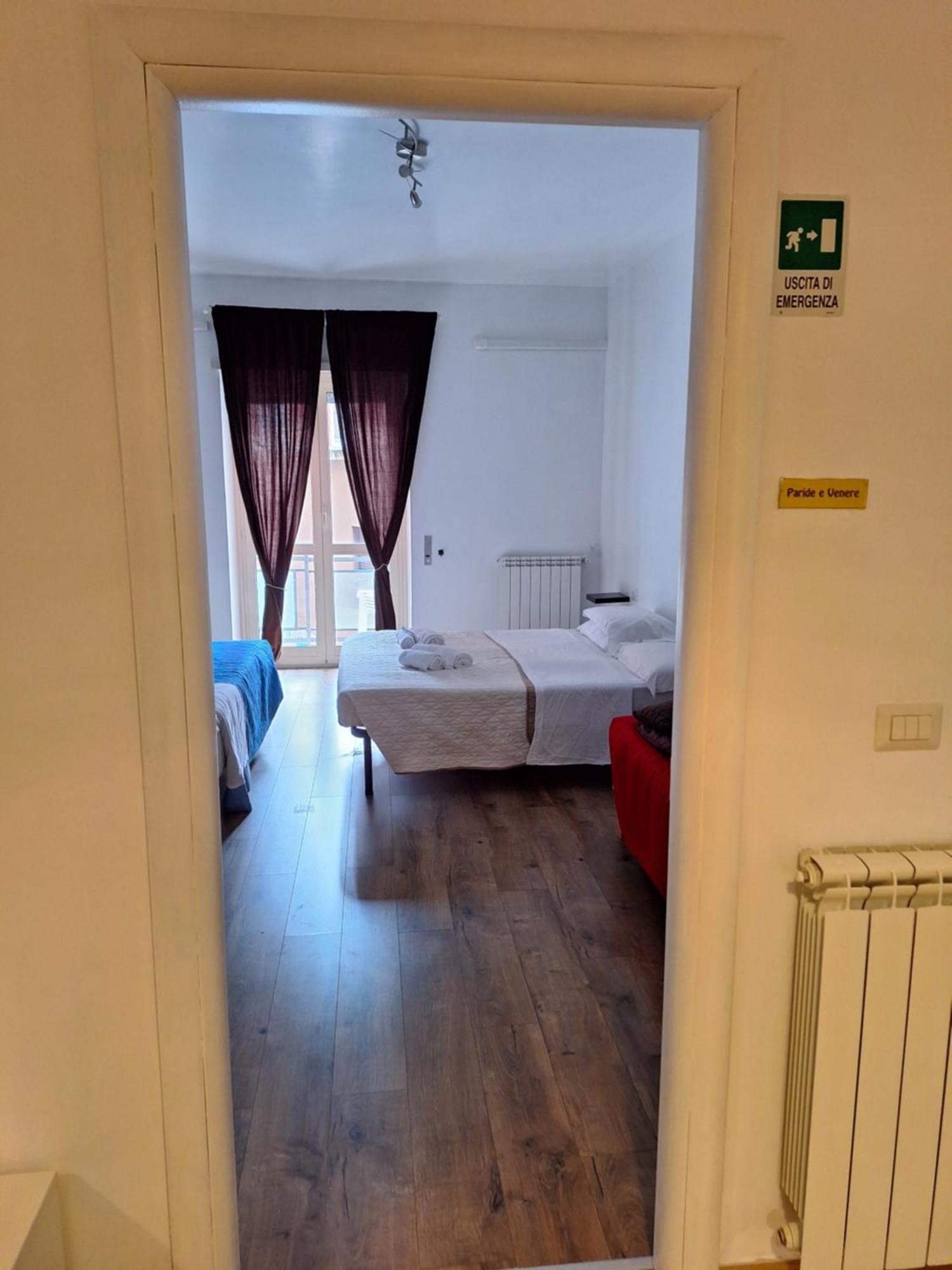 Aparthotel Nasoni Di Roma Zewnętrze zdjęcie