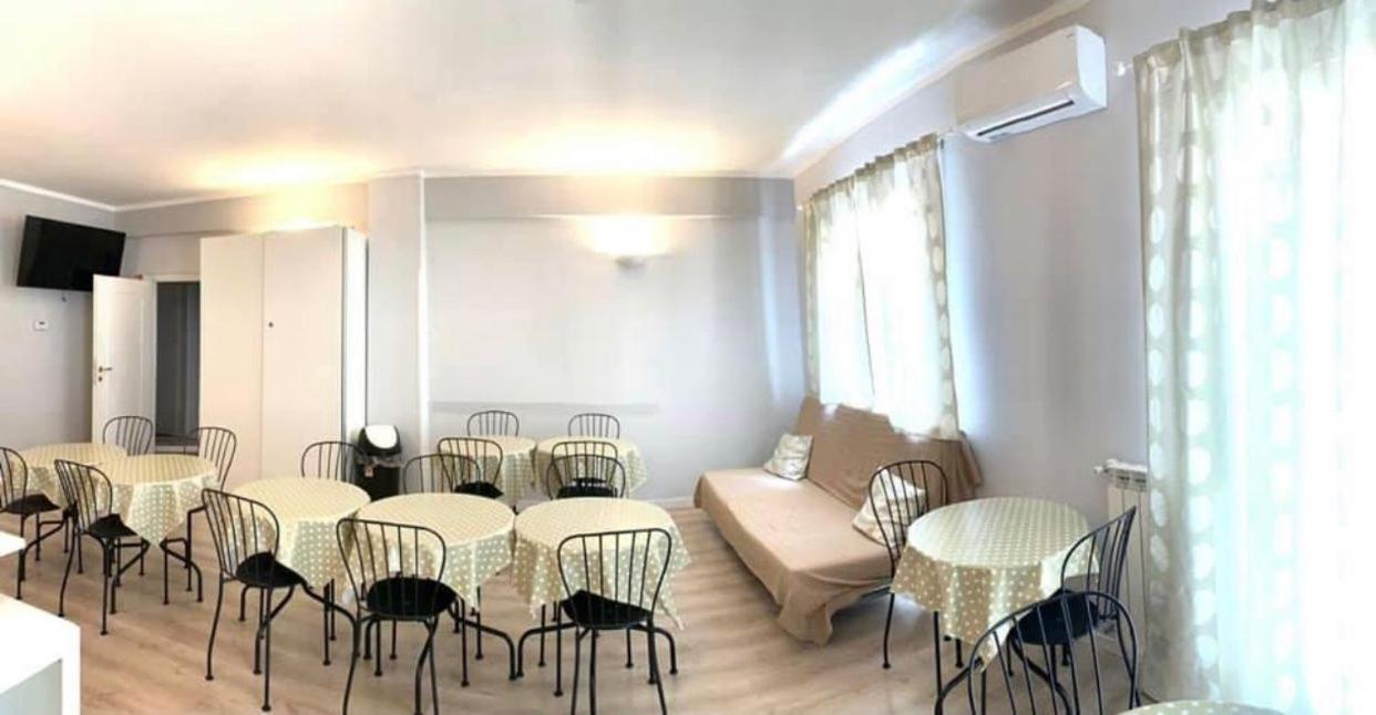 Aparthotel Nasoni Di Roma Zewnętrze zdjęcie